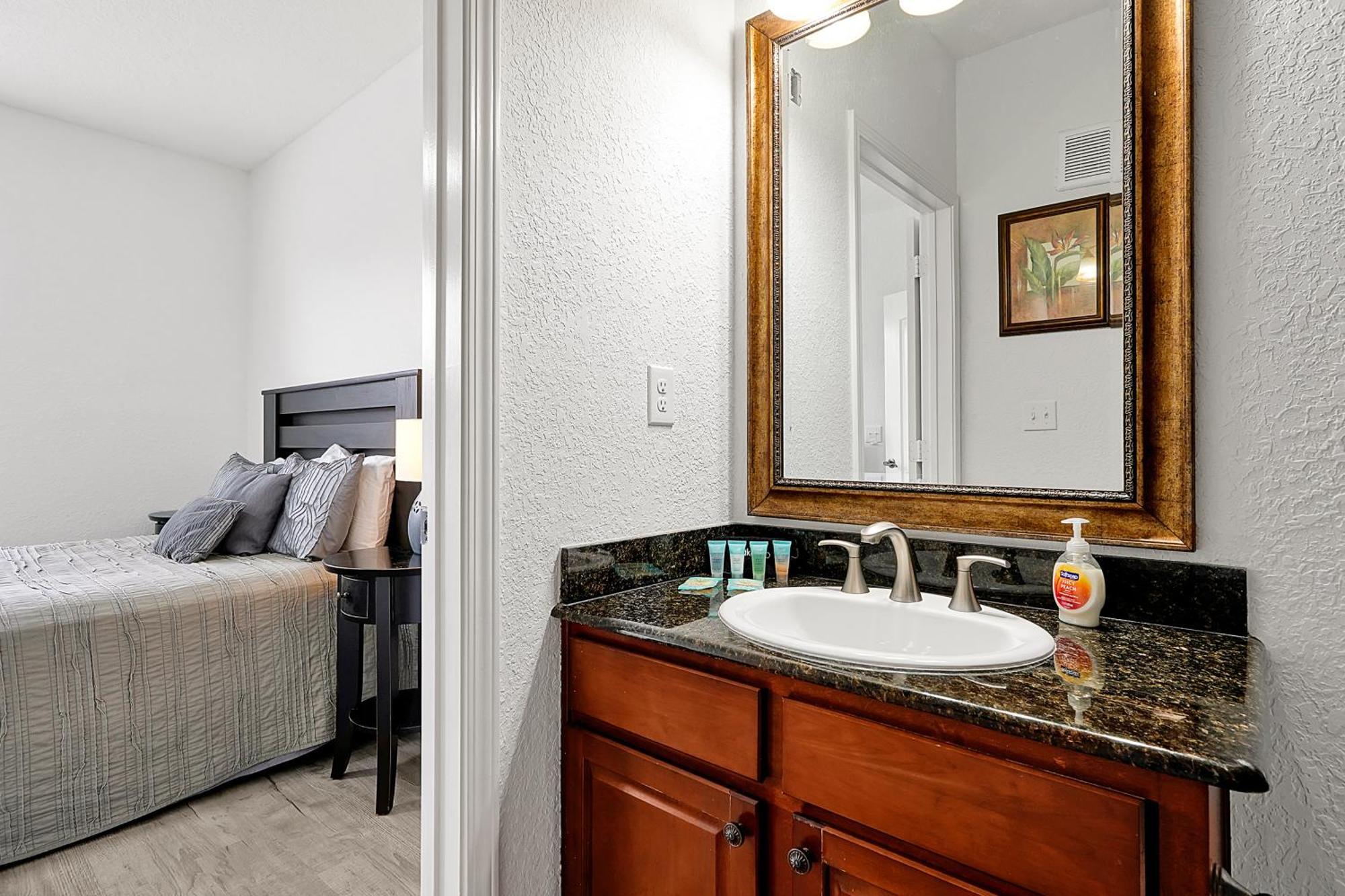 Bella Piazza - - 9 Miles From Apartamento *